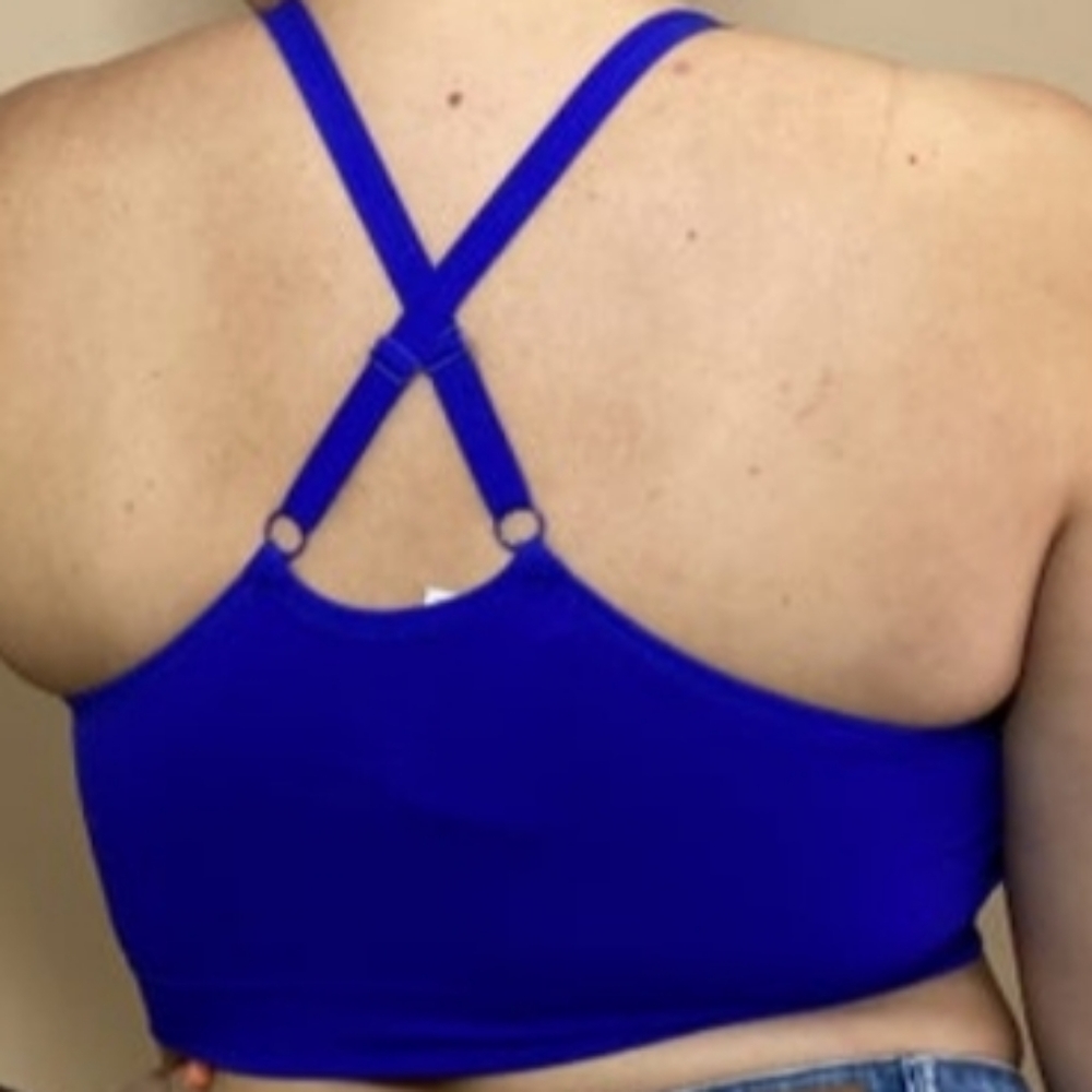 3 Bras - Picture 3 of 3